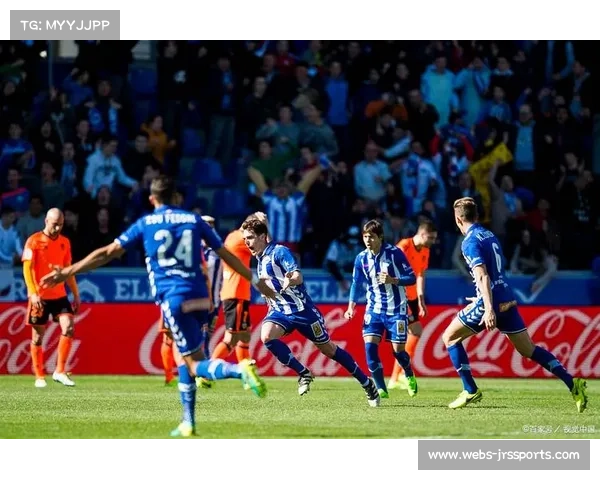 摩纳哥球迷不满球队客场表现，要求改善防守稳定性